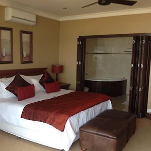 Luxury King Room